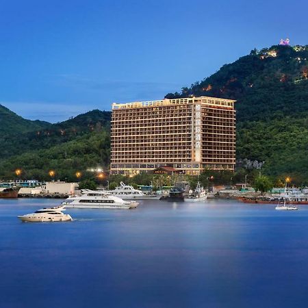 Grand Metro Park Bay Hotel Sanya Buitenkant foto