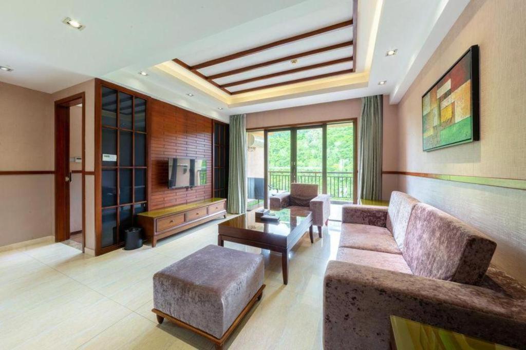 Grand Metro Park Bay Hotel Sanya Buitenkant foto