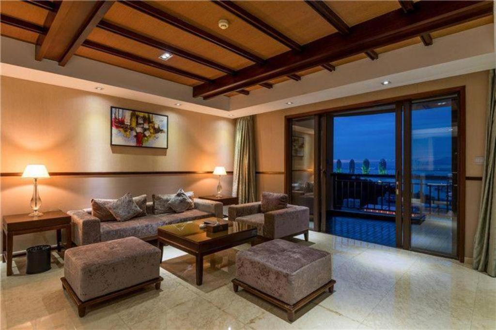 Grand Metro Park Bay Hotel Sanya Buitenkant foto